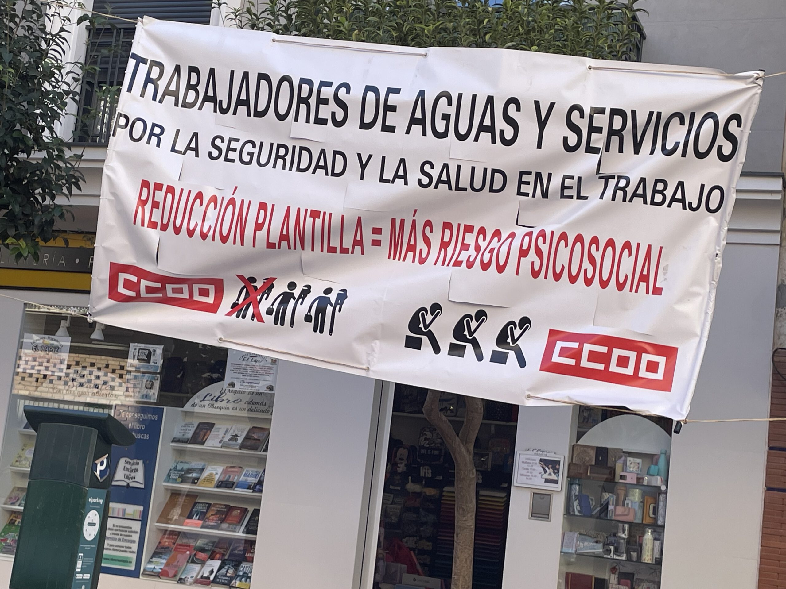 Todo nuestro apoyo a los trabajadores de Aguas y Servicios en sus demandas de mejoras laborales