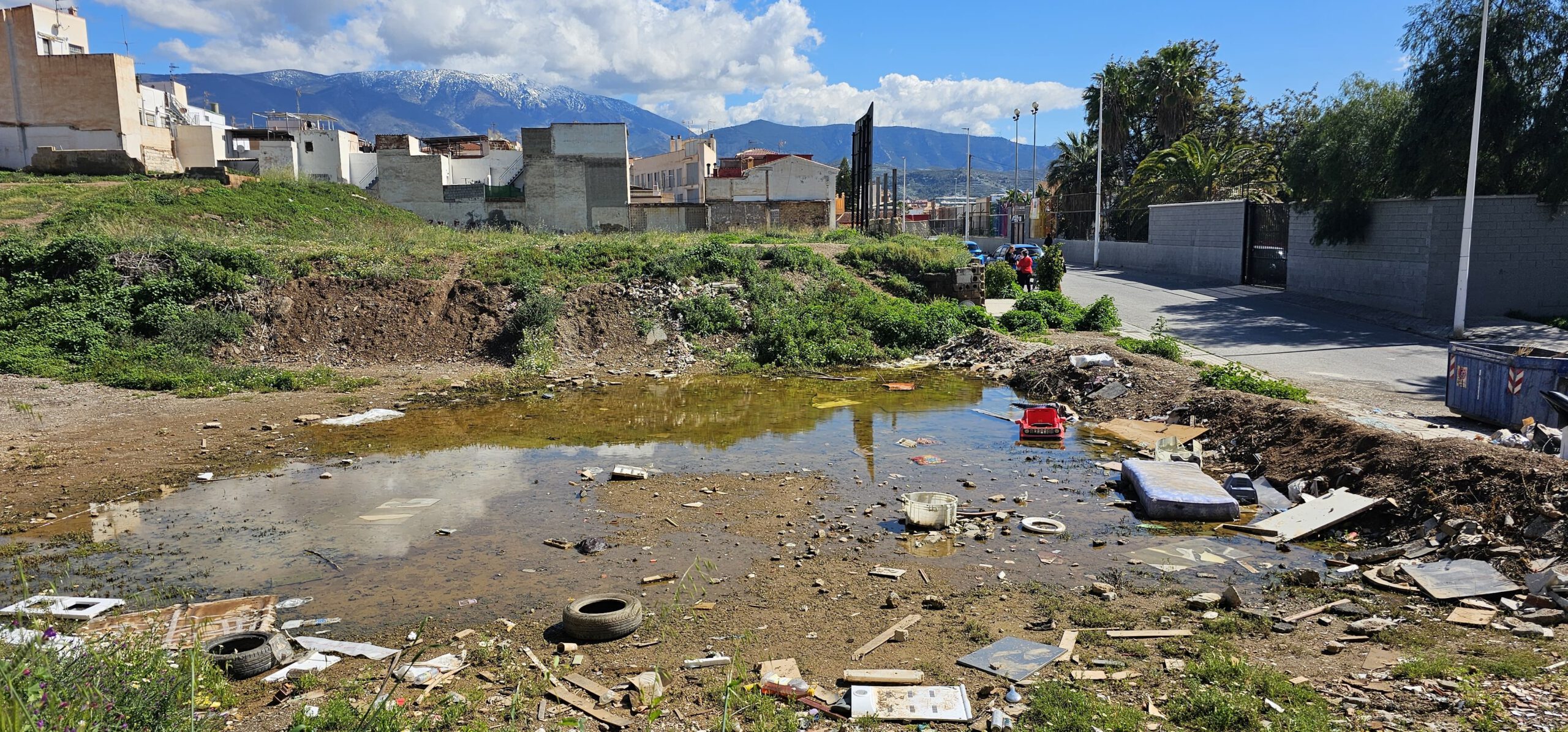 Reclamamos al gobierno de García Chamorro que cumpla con lo aprobado en pleno para la mejora del barrio de las Angustias